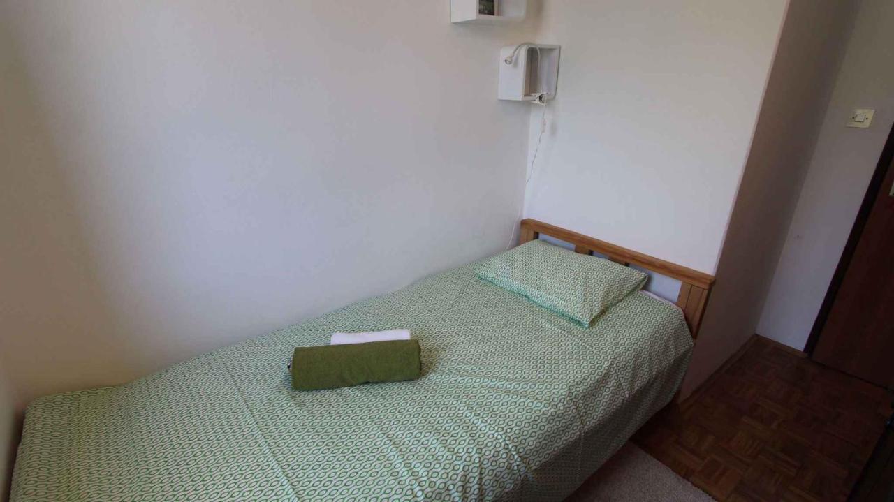 Apartment In Malinska/Insel Krk 13204 Zewnętrze zdjęcie