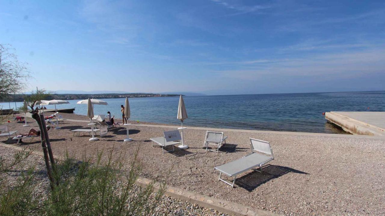 Apartment In Malinska/Insel Krk 13204 Zewnętrze zdjęcie